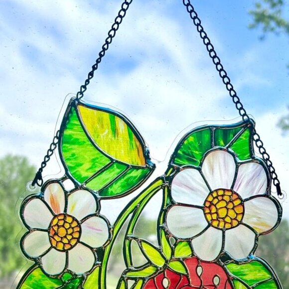 Fresh Strawberries n' Blossoms Window Sun Hanging Sun Catcher Suncatcher New - Picture 3 of 4